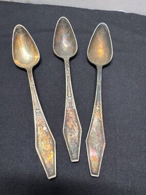 Holmes & Edwards Jamestowne 1916 Silverplate Teaspoons Set Of 3 Vintage Flatware
